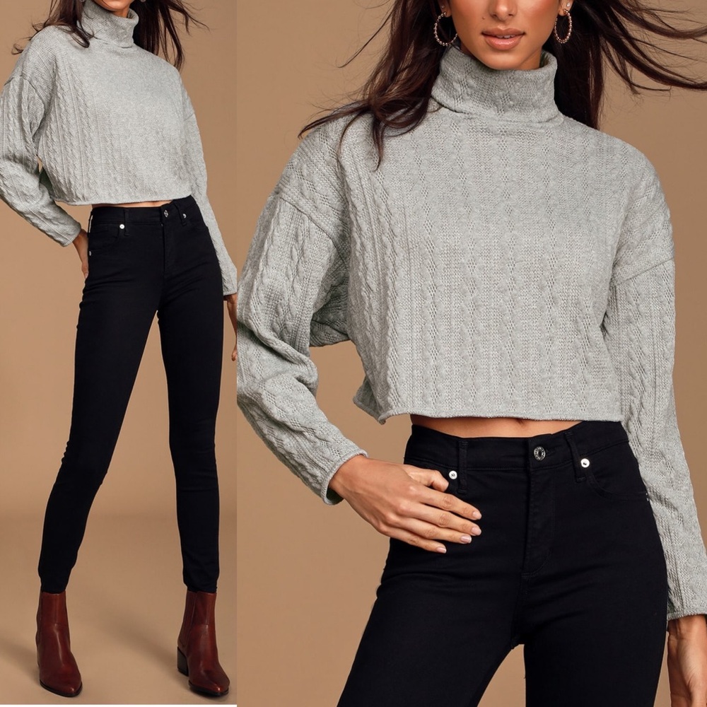 🆕 Lulu’s Heather Grey Cropped Cable Sweater
